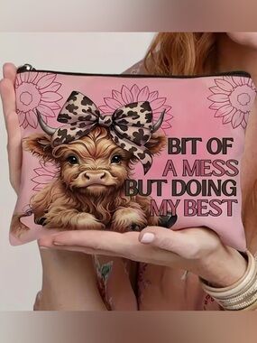 Bit If A Mess But Doing My Best Large Cosmetic Bag-NEW